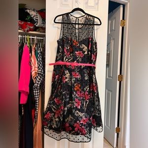 Beautiful Eliza J party dress w sweetheart neckline and crinoline